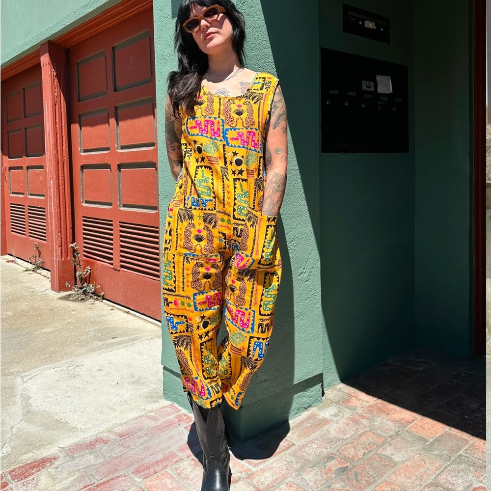 NOOWORKS desert disaster garden suit